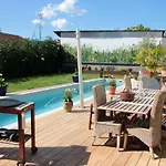 Maison Mouillard Alojamento de Acomodação e Pequeno-almoço *